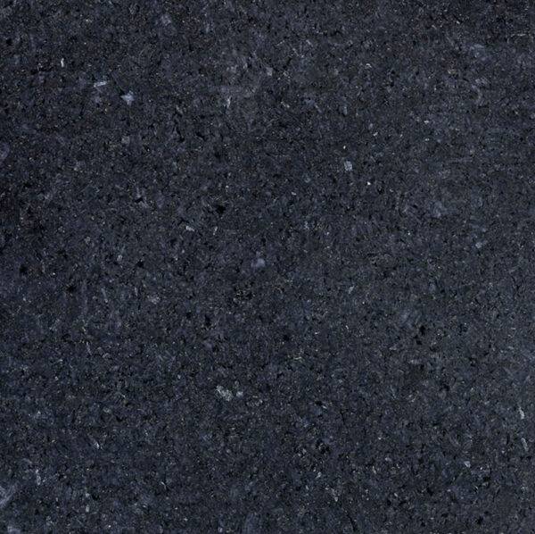 parasolvoet graniet detail zwart gepolijst graniet platinum