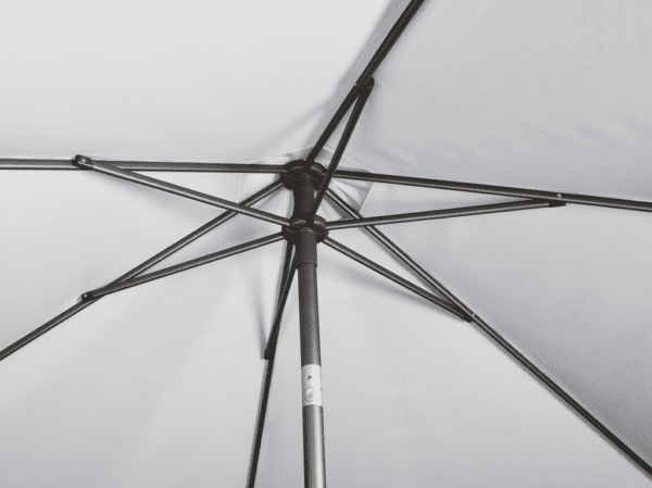 D00 Platinum Center pole parasols Lisboa Anthracite Push up syst low res1