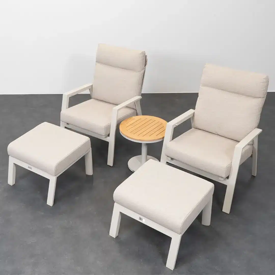 Relax Loungestoelen Aruba Incl. Voetenbanken & Bijzettafel Bonaire Champagne teak Januari 2027 - Afbeelding 3